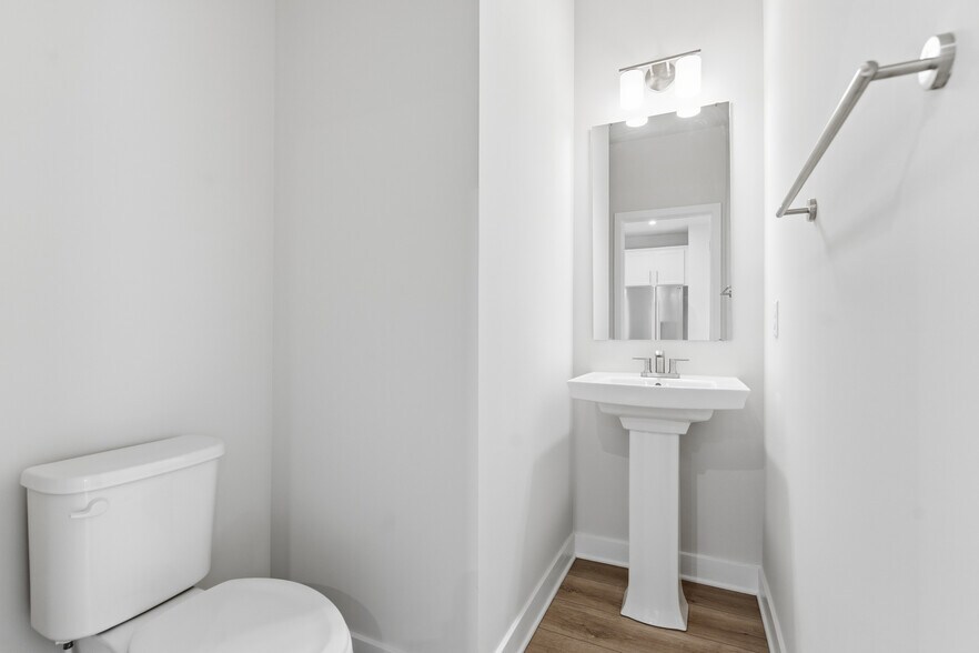 Building Photo - 339 Telluride Ln