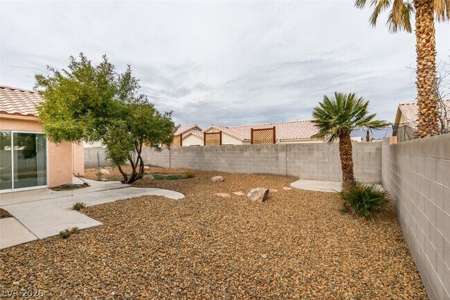 Building Photo - 3738 St Phillip Ct