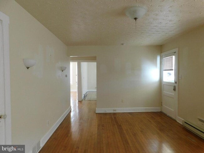 Building Photo - 536 N Loudoun St