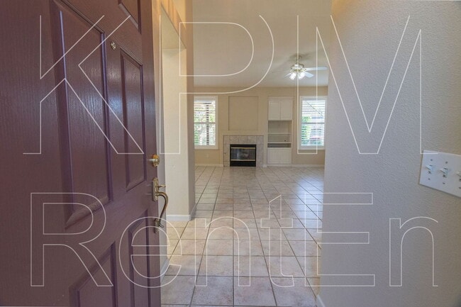 Building Photo - 2554 Douglas Fir Dr
