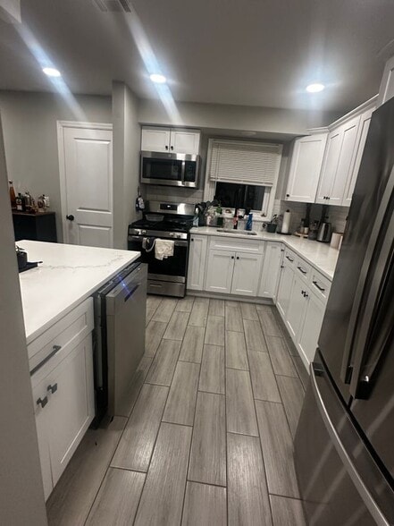 Building Photo - 167 Jefferson Ave