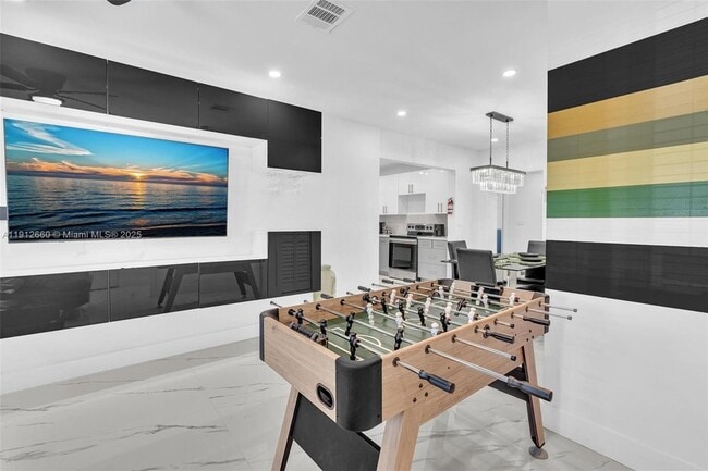 Building Photo - 797 NW 35th St