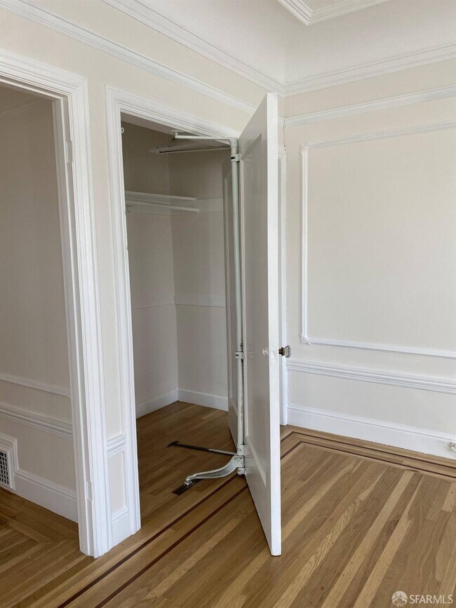 Building Photo - 614 Funston Ave