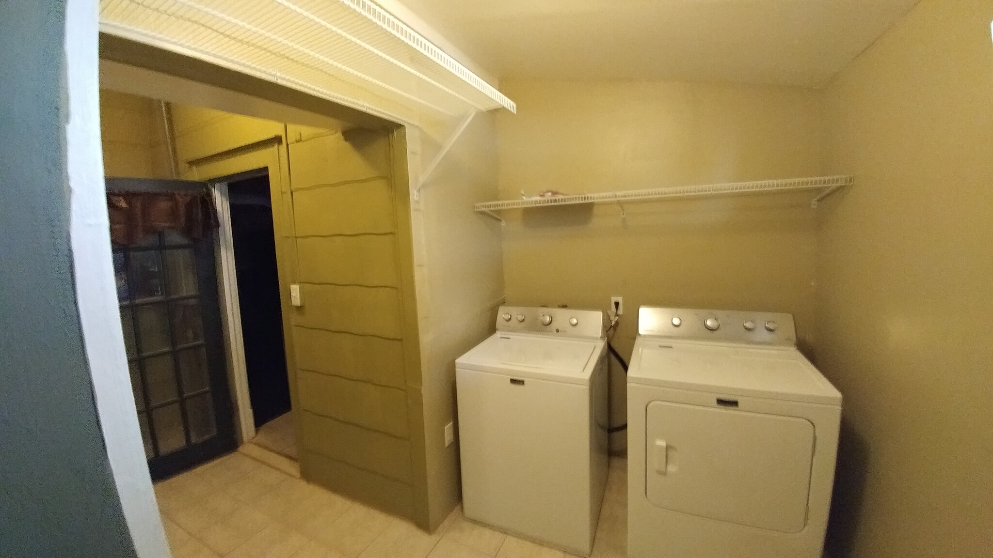 Building Photo - 2210 Dellwood Ave