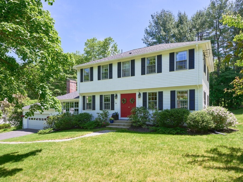Building Photo - 18 Townsend Dr