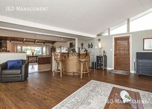 Building Photo - 3705 Putter Dr