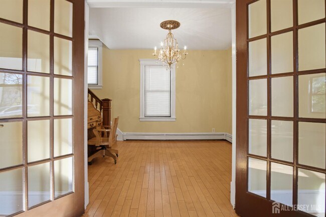 Building Photo - 9 Academy St