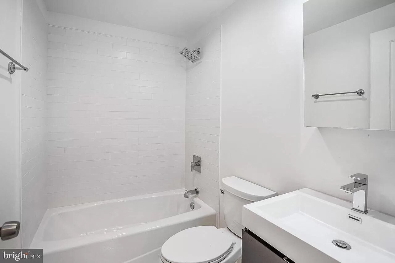 Building Photo - 24 N St NW