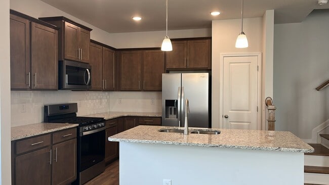 Building Photo - 258 Broomside Ave