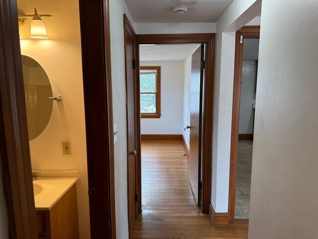 Building Photo - 192 Spring St