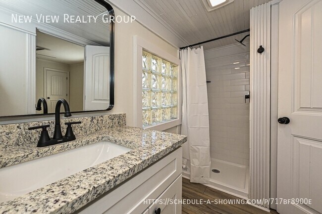 Building Photo - 6616 Charlie Walker Rd