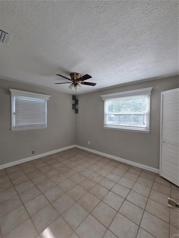 Building Photo - 835 Golden Isle Dr