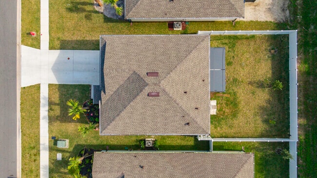 Building Photo - 5069 Armina Pl
