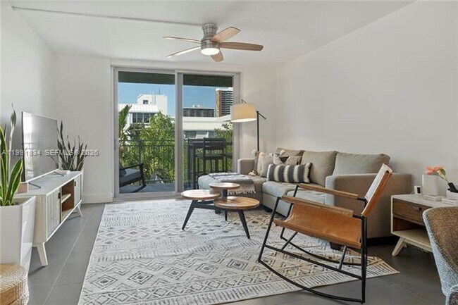 Building Photo - 777 NE 62nd St