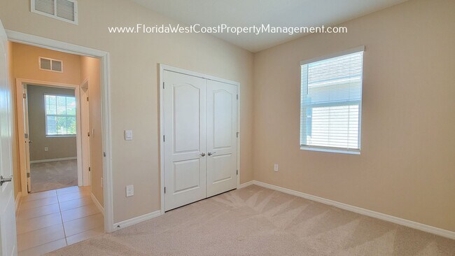 Building Photo - LARGE 3 BEDROOM- 2 BATH LAKEWOOD RANCH HOME FOR RENT! DIRECT LAKE VIEWS! ANNUAL LEASE!