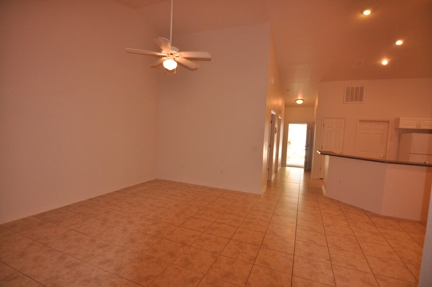 Building Photo - 6745 Dairy Rd