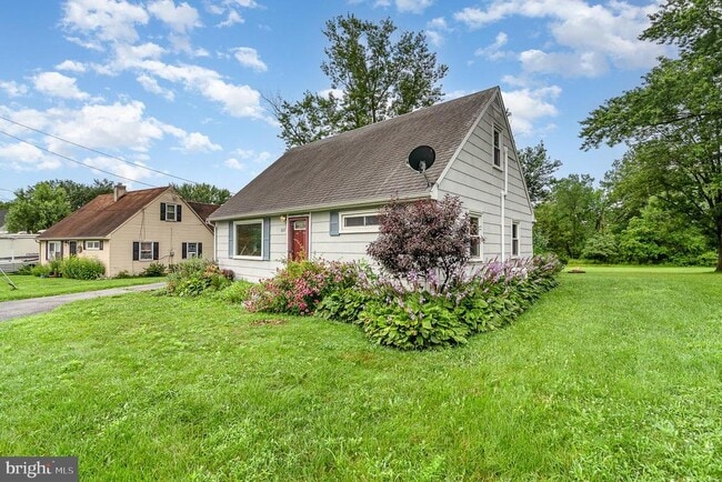 Building Photo - 6117 Nassau Rd