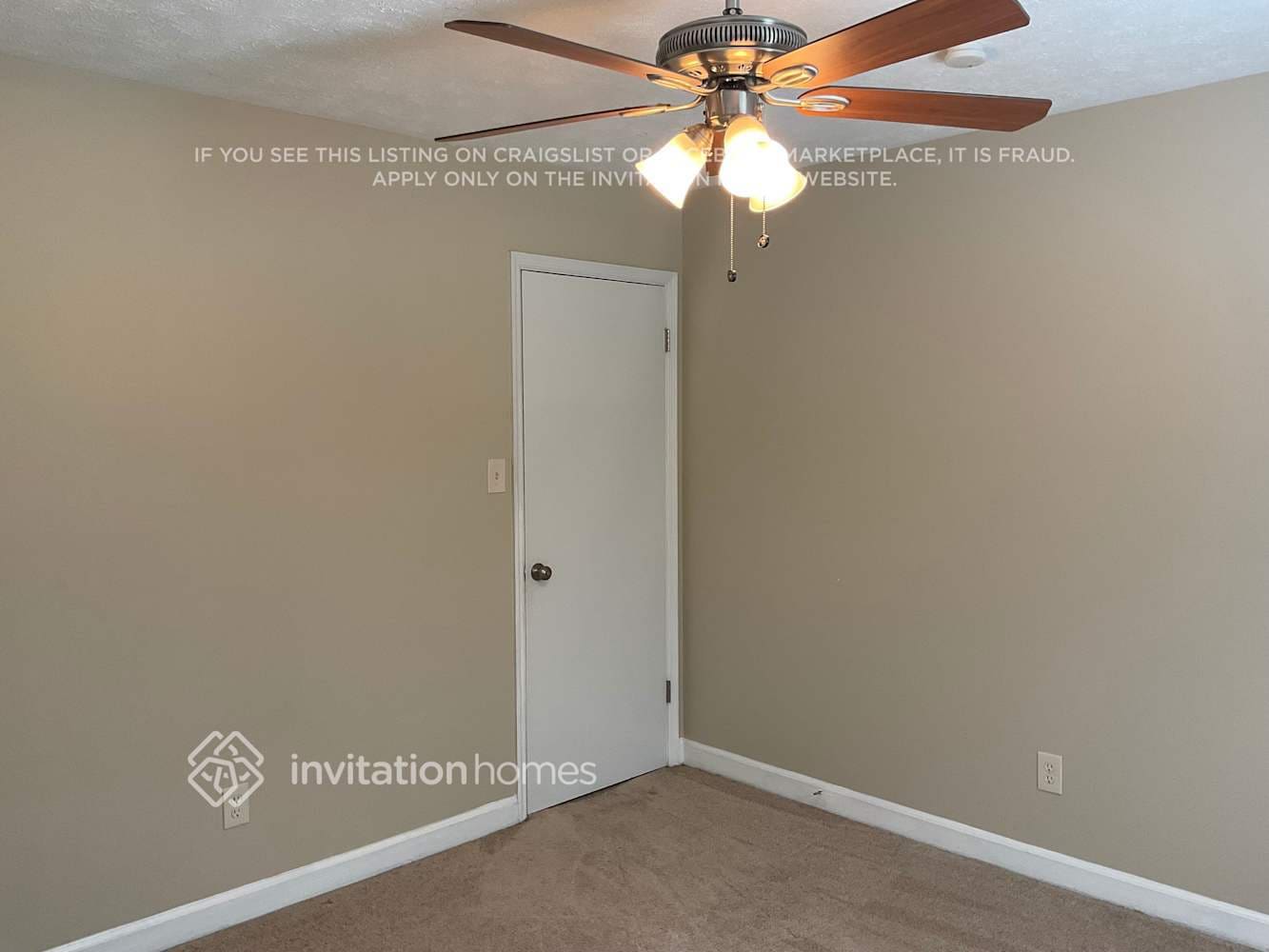 Building Photo - 2381 Cedar Dr