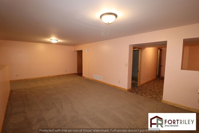 Building Photo - Gorgeous Home for Rent!