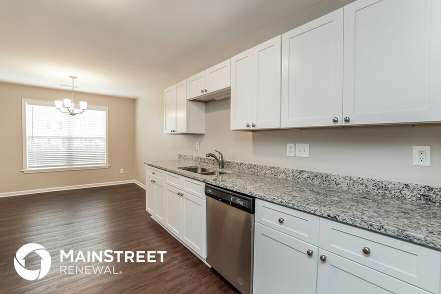 Building Photo - 405 Whitehall Ct