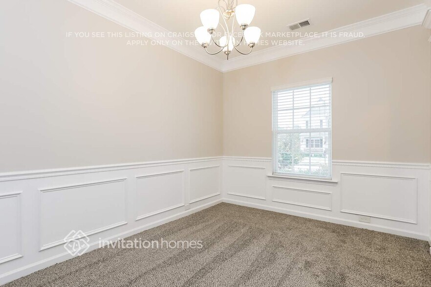 Building Photo - 1366 Wilson Manor Cir SE