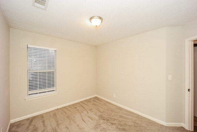 Building Photo - 12242 Cypress Way