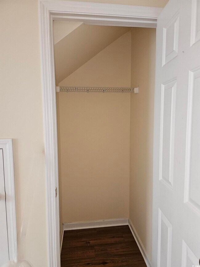 Building Photo - 124 Barnacle Ln