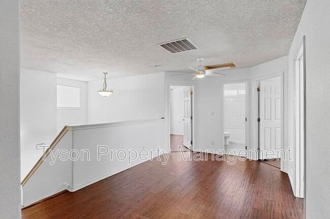 Building Photo - 10527 Brookville St NW