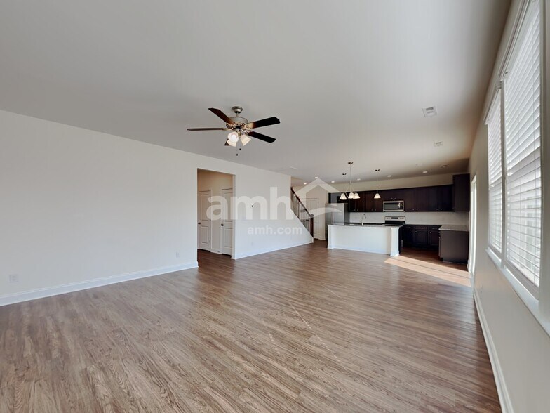 Building Photo - 2745 Bison Ct