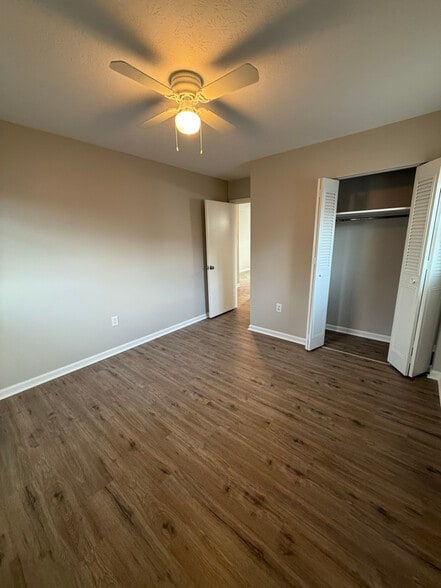 Building Photo - 2055 Peabody Ln