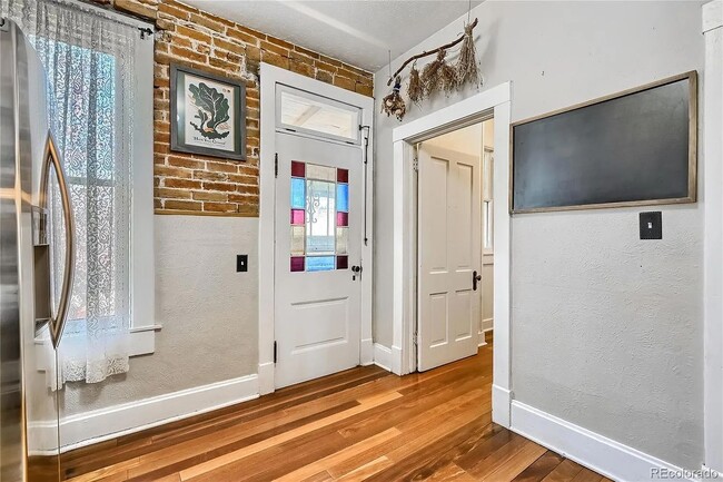 Building Photo - 4188 Winona Ct