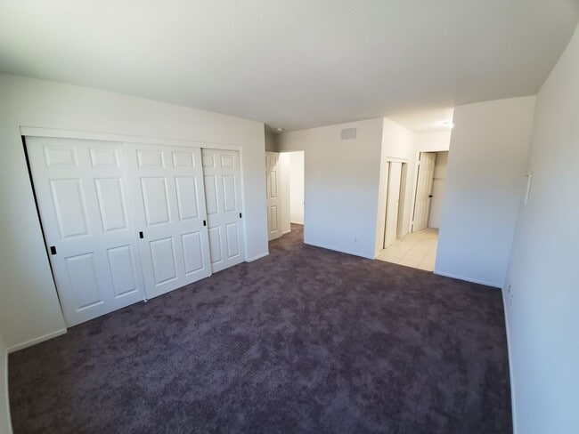 Building Photo - 2920 E Artesia Blvd