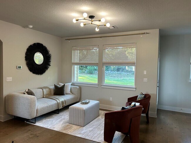 Building Photo - 142 Volterra Ln