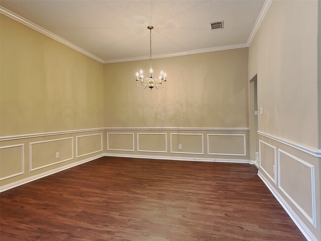 Building Photo - 17302 Lonesome Dove Trail