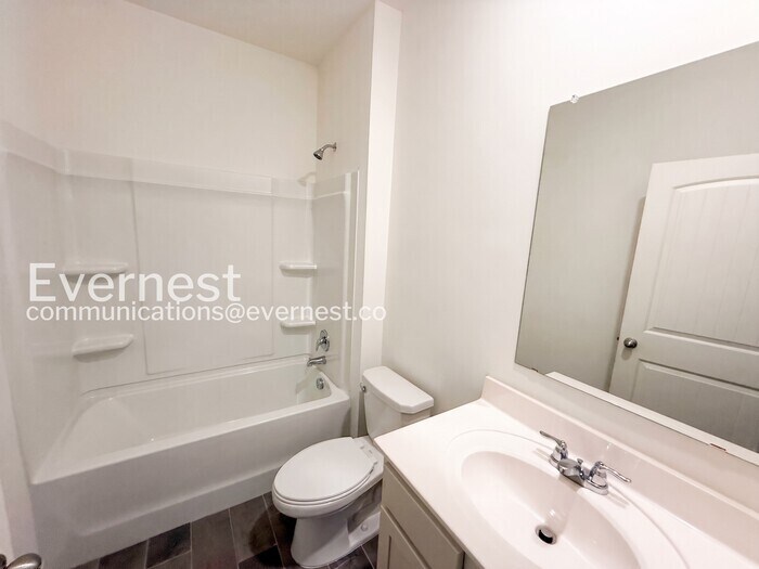 Building Photo - 7044 Turnberry Highlands Cv