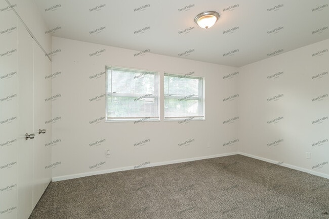 Building Photo - 11154 Landseer Dr