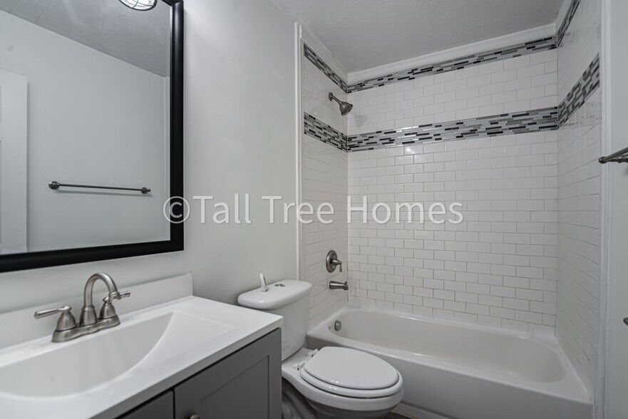 Hall Bath - 325 Camp Ground Rd