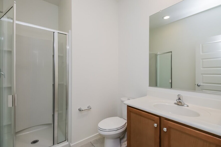 Building Photo - 654 Glen Canyon Dr