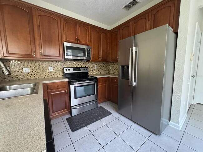 Building Photo - 2510 Stockton Dr