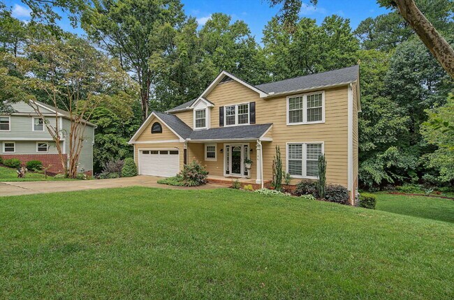 Building Photo - Spacious 4-Bed Oasis with Basement in Cary