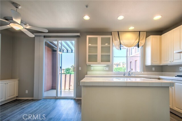 Building Photo - 15 Riva Dr
