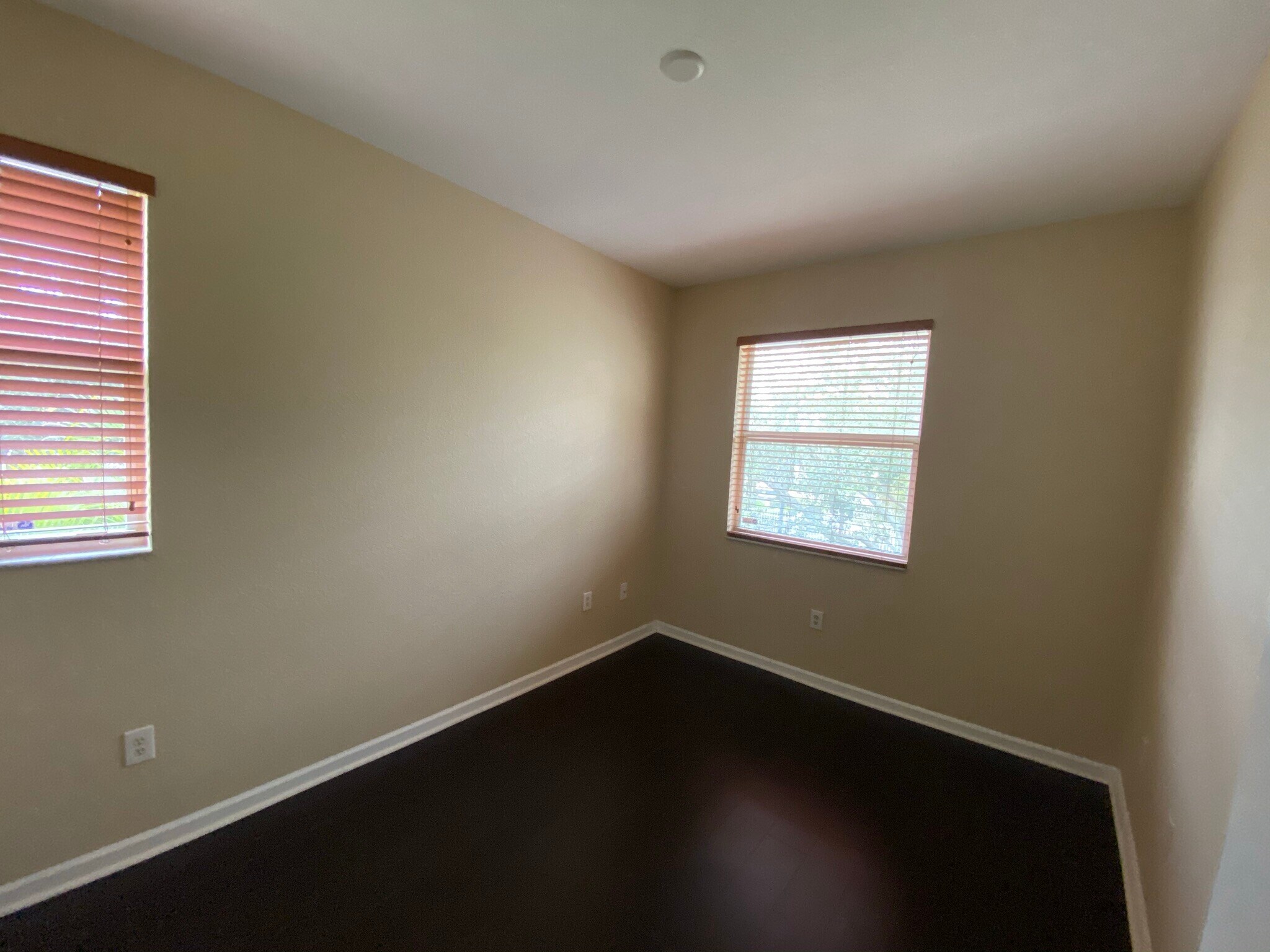 Building Photo - 3102 NW 24th Way