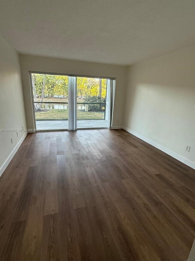 Building Photo - 400 Waterway Dr S