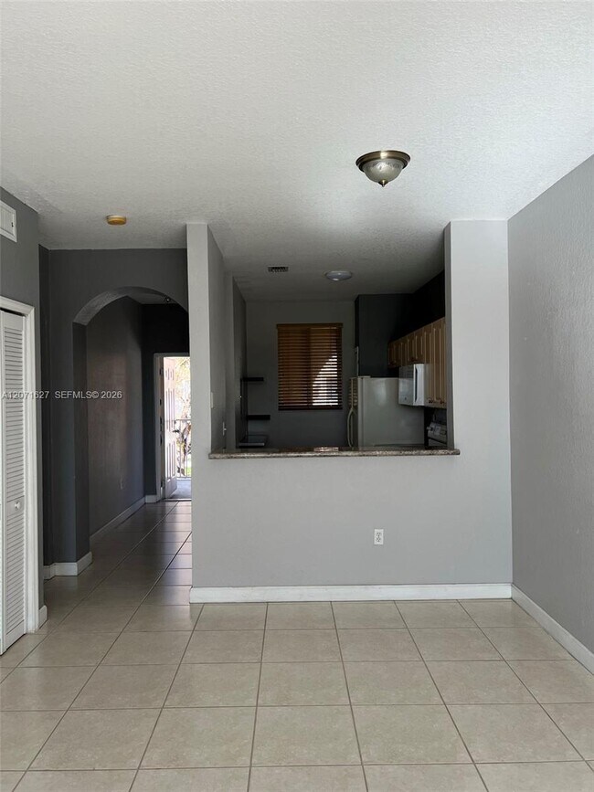 Building Photo - 17630 NW 73rd Ave