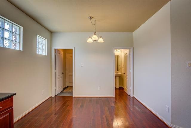 Building Photo - 4321 Peregrine Way