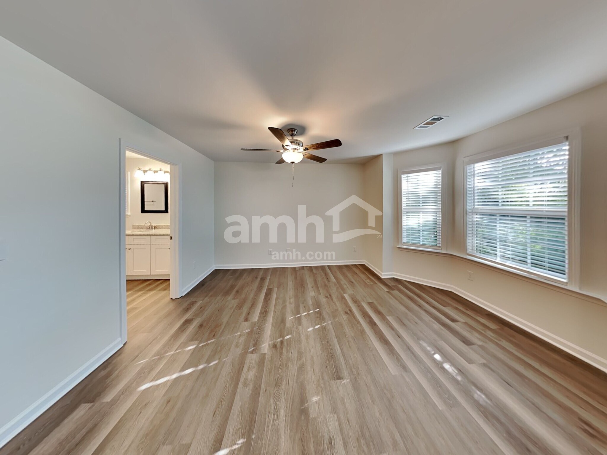 Building Photo - 2775 Gateview Ct