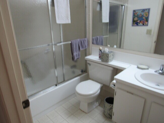 Building Photo - 606 Sea Pine Way