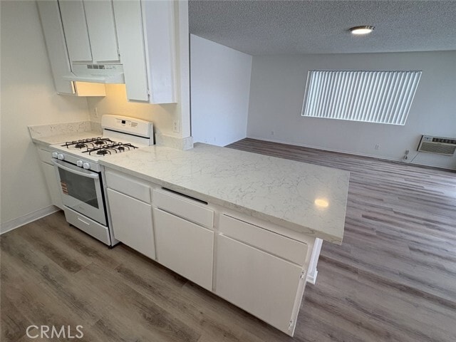 Building Photo - 1210 Sharon Cir