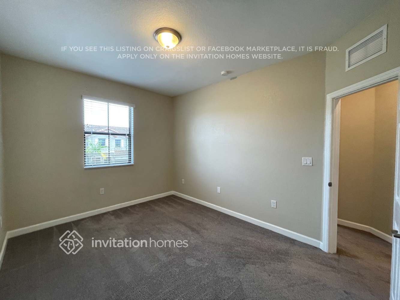 Building Photo - 11453 SW 252nd Ter