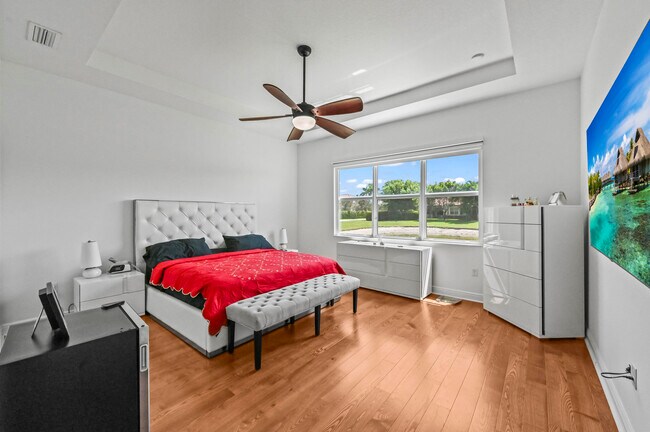 Building Photo - 2350 Bellarosa Circle